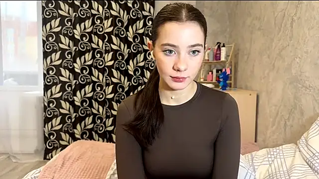 Snapshot of KarrySerrs chatting on December 14, 2025, 7:36 am KarrySerrs online show from December 14, 2025, 7:36 am