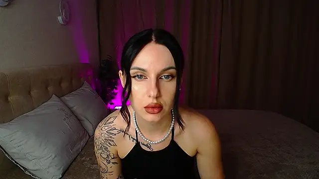 Snapshot of Poison_inyour_Mind__ chatting on October 22, 2025, 3:44 pm Poison inyour Mind online show from October 22, 2025, 3:44 pm