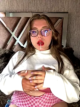 Snapshot of Ginny_Pink chatting on October 2, 2025, 3:48 pm Ginny Pink online show from October 2, 2025, 3:48 pm