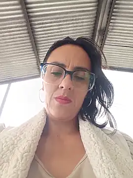 Snapshot of Jade_1-9 chatting on June 4, 2026, 4:22 pm Jade 1-9 online show from June 4, 2026, 4:22 pm