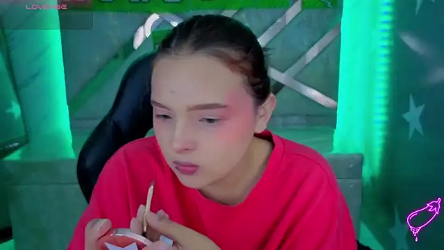 Snapshot of mia_foster_t chatting on June 26, 2026, 1:06 pm mia foster t online show from June 26, 2026, 1:06 pm
