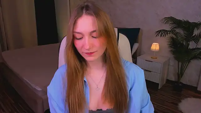 Snapshot of AngelAnabelle chatting on October 25, 2025, 8:09 pm AngelAnabelle online show from October 25, 2025, 8:09 pm