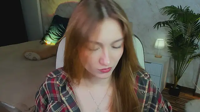 Snapshot of AngelAnabelle chatting on October 3, 2025, 9:05 pm AngelAnabelle online show from October 3, 2025, 9:05 pm