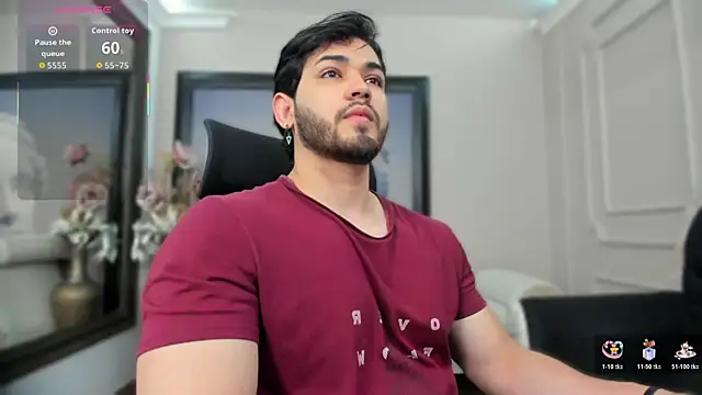 ElianKeiser online show from October 22, 2025, 12:15 pm