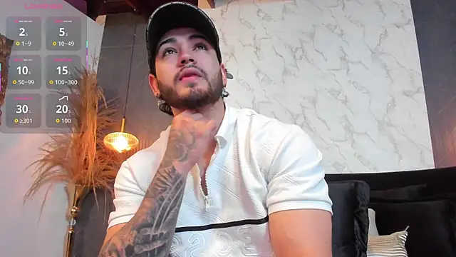 ElianKeiser online show from November 11, 2025, 11:49 am