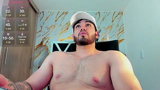 ElianKeiser online show from April 15, 2026, 2:54 pm