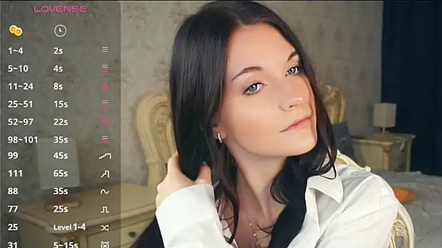 BettieBourque online show from November 9, 2025, 7:18 pm