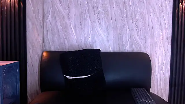 TimmCloud online show from November 14, 2025, 6:33 pm