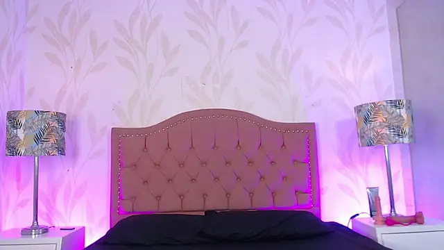 IssisLancaster online show from October 27, 2025, 11:33 am