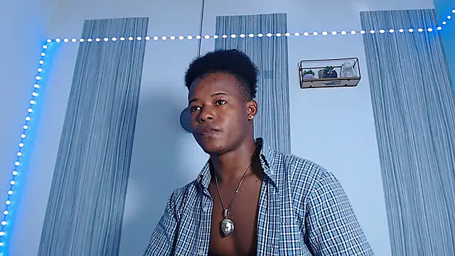 Snapshot of Dark_stallionX chatting on December 2, 2025, 7:15 pm Dark stallionX online show from December 2, 2025, 7:15 pm