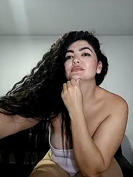 Snapshot of tutisex_ chatting on October 30, 2025, 4:44 am tutisex online show from October 30, 2025, 4:44 am