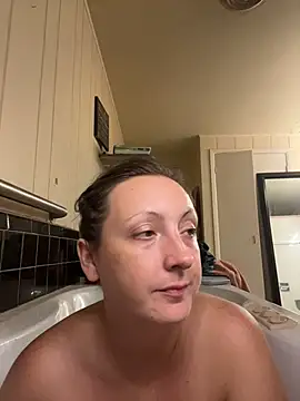 allnaturalmermaid online show from October 22, 2025, 3:39 am