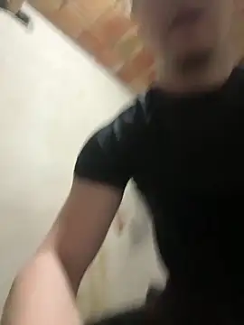 Snapshot of ChassedRippling chatting on April 1, 2026, 1:01 pm ChassedRippling online show from April 1, 2026, 1:01 pm