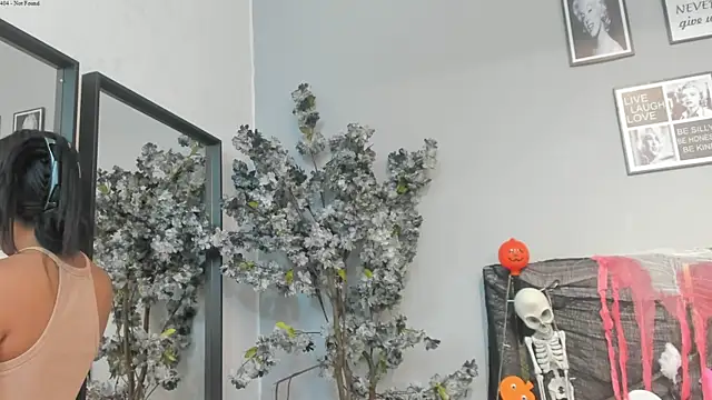 Snapshot of Nahomycarterr chatting on October 22, 2025, 7:35 pm Nahomycarterr online show from October 22, 2025, 7:35 pm