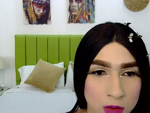 Luna LaFontaine online show from October 11, 2025, 11:55 am