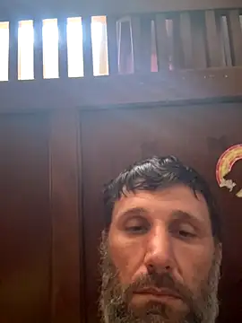 Snapshot of beastmaster504 chatting on November 18, 2025, 5:38 pm beastmaster504 online show from November 18, 2025, 5:38 pm