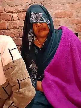 Snapshot of Rani_089 chatting on November 18, 2025, 9:40 pm Rani 089 online show from November 18, 2025, 9:40 pm