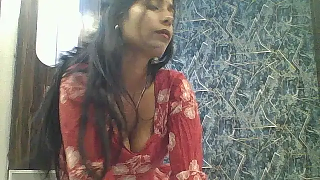 Snapshot of zoya_your chatting on April 23, 2026, 6:42 pm zoya your online show from April 23, 2026, 6:42 pm