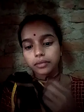 Snapshot of Cuty_kanchna chatting on October 25, 2025, 12:04 pm Cuty kanchna online show from October 25, 2025, 12:04 pm