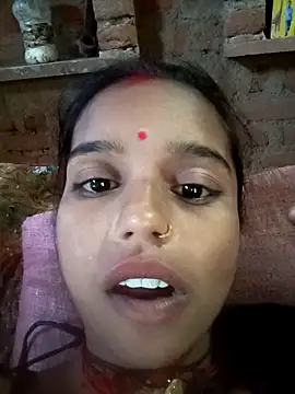 Snapshot of Cuty_kanchna chatting on November 7, 2025, 9:25 am Cuty kanchna online show from November 7, 2025, 9:25 am