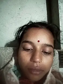 Snapshot of Cuty_kanchna chatting on October 30, 2025, 12:42 am Cuty kanchna online show from October 30, 2025, 12:42 am