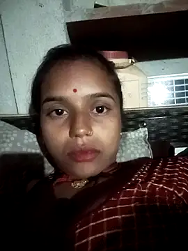 Snapshot of Cuty_kanchna chatting on November 22, 2025, 2:16 pm Cuty kanchna online show from November 22, 2025, 2:16 pm