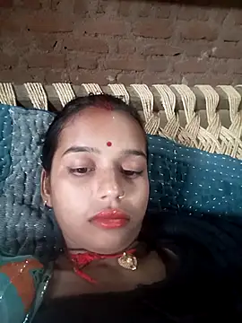 Snapshot of Cuty_kanchna chatting on October 24, 2025, 6:45 am Cuty kanchna online show from October 24, 2025, 6:45 am