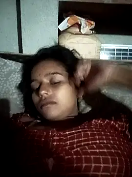 Snapshot of Cuty_kanchna chatting on November 9, 2025, 12:14 am Cuty kanchna online show from November 9, 2025, 12:14 am