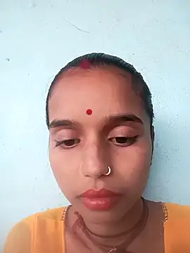 Snapshot of Cuty_kanchna chatting on October 28, 2025, 5:18 am Cuty kanchna online show from October 28, 2025, 5:18 am