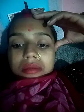 Snapshot of Cuty_kanchna chatting on November 25, 2025, 2:06 pm Cuty kanchna online show from November 25, 2025, 2:06 pm