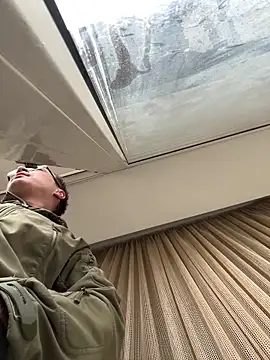 viktor1992-1-1 online show from February 24, 2026, 7:42 am