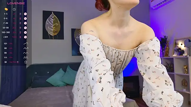 ElizabethMilller  online show from November 15, 2025, 10:58 pm