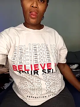 Sex bomb30 online show from April 7, 2026, 3:58 pm