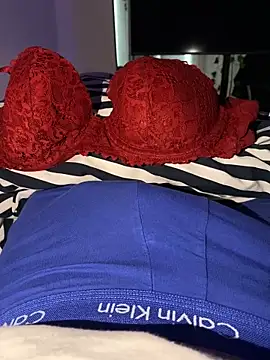 Snapshot of BBC_05_01 chatting on November 2, 2025, 12:54 pm BBC 05 01 online show from November 2, 2025, 12:54 pm