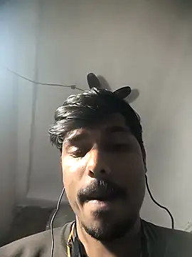 honestbbadboy online show from December 17, 2025, 2:22 pm