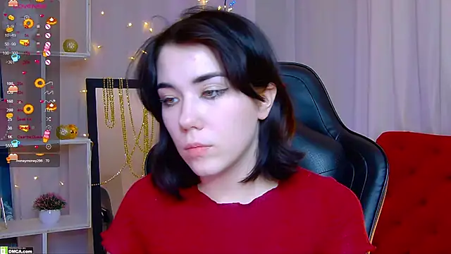 Kelly foox online show from December 17, 2025, 9:47 am