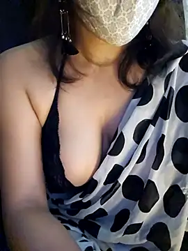 Snapshot of mohini_sen chatting on October 26, 2025, 6:19 pm mohini sen online show from October 26, 2025, 6:19 pm