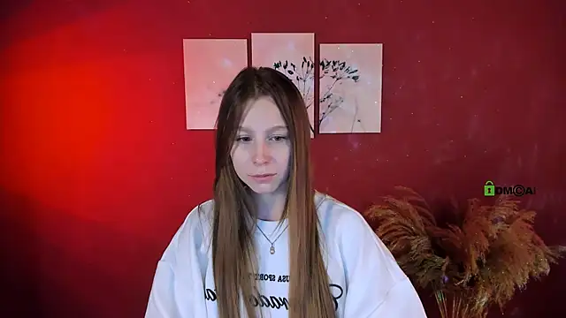 Snapshot of esme_moore_ chatting on October 10, 2025, 8:48 am esme moore  online show from October 10, 2025, 8:48 am