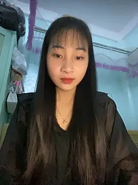 banlinh004 online show from November 23, 2025, 9:19 am