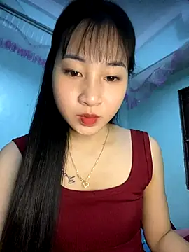 banlinh004 online show from November 10, 2025, 5:34 am