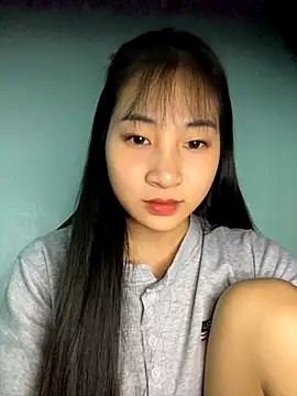 banlinh004 online show from October 23, 2025, 6:45 am