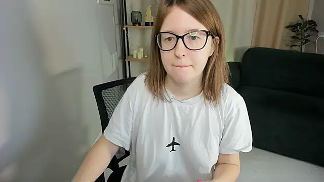 Snapshot of arizzzona chatting on October 10, 2025, 5:30 am arizzzona online show from October 10, 2025, 5:30 am