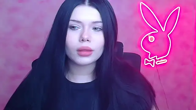 Snapshot of Mona_Esty chatting on December 18, 2025, 6:23 pm Mona Esty online show from December 18, 2025, 6:23 pm