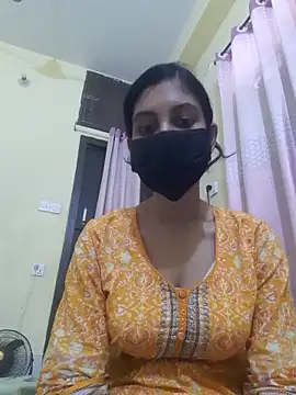 Snapshot of teen_girl_07 chatting on November 7, 2025, 3:44 am teen girl 07 online show from November 7, 2025, 3:44 am