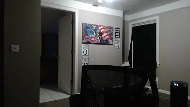 Snapshot of Michigan9000 chatting on February 21, 2026, 3:41 am Michigan9000 online show from February 21, 2026, 3:41 am