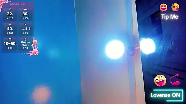 katalina-hot1 online show from November 3, 2025, 11:25 am