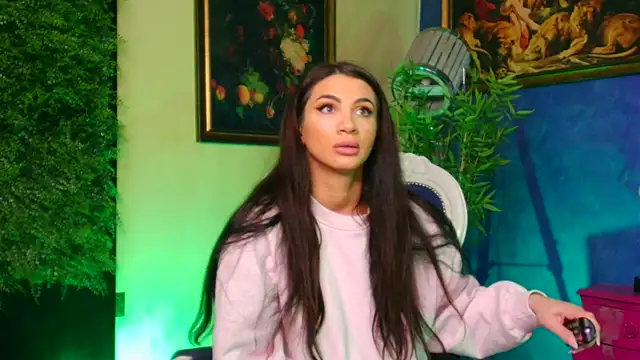 Snapshot of nicolepalmer chatting on October 8, 2025, 7:25 pm nicolepalmer online show from October 8, 2025, 7:25 pm