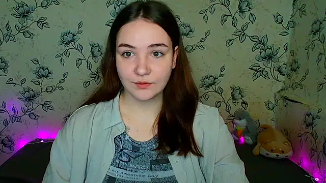 OliviaMontgommery online show from April 19, 2026, 10:05 am