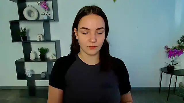 Snapshot of OliviaMontgommery chatting on November 26, 2025, 6:13 am OliviaMontgommery online show from November 26, 2025, 6:13 am