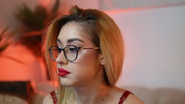 AileenKiss online show from February 19, 2026, 10:07 pm